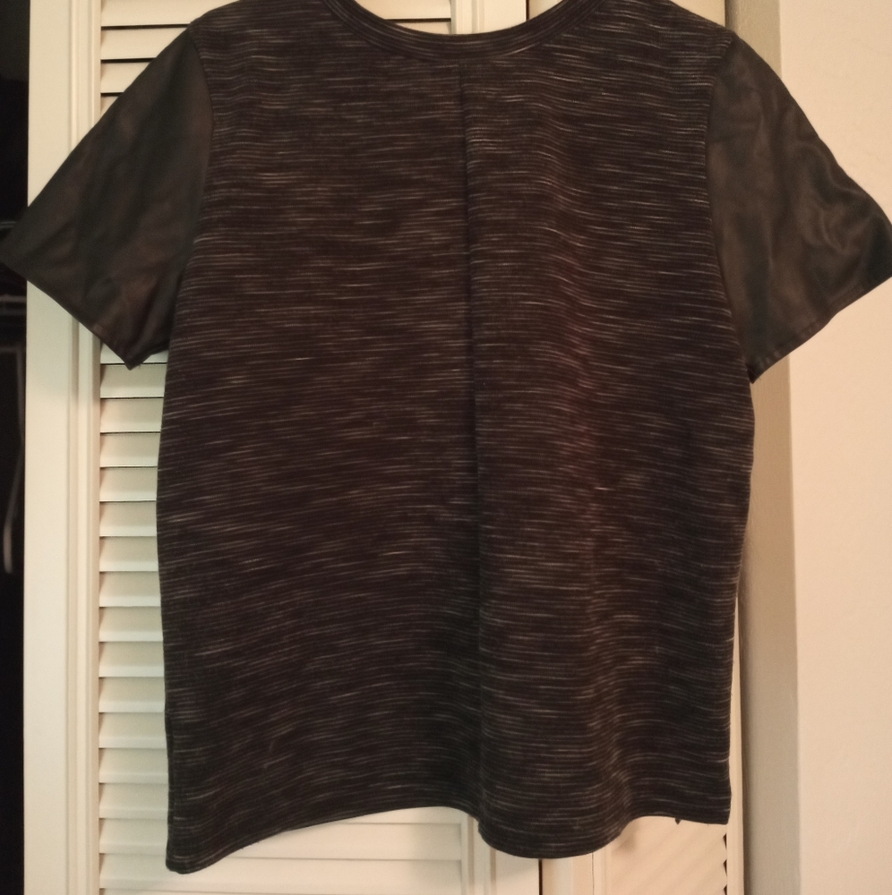 LOFT brand beautiful top